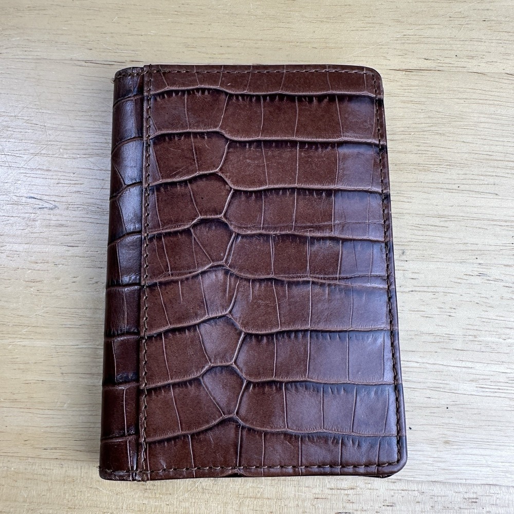 Nordstrom Genuine Leather Embossed Croc Bifold Wallet 7.5" ID Window Card Slots